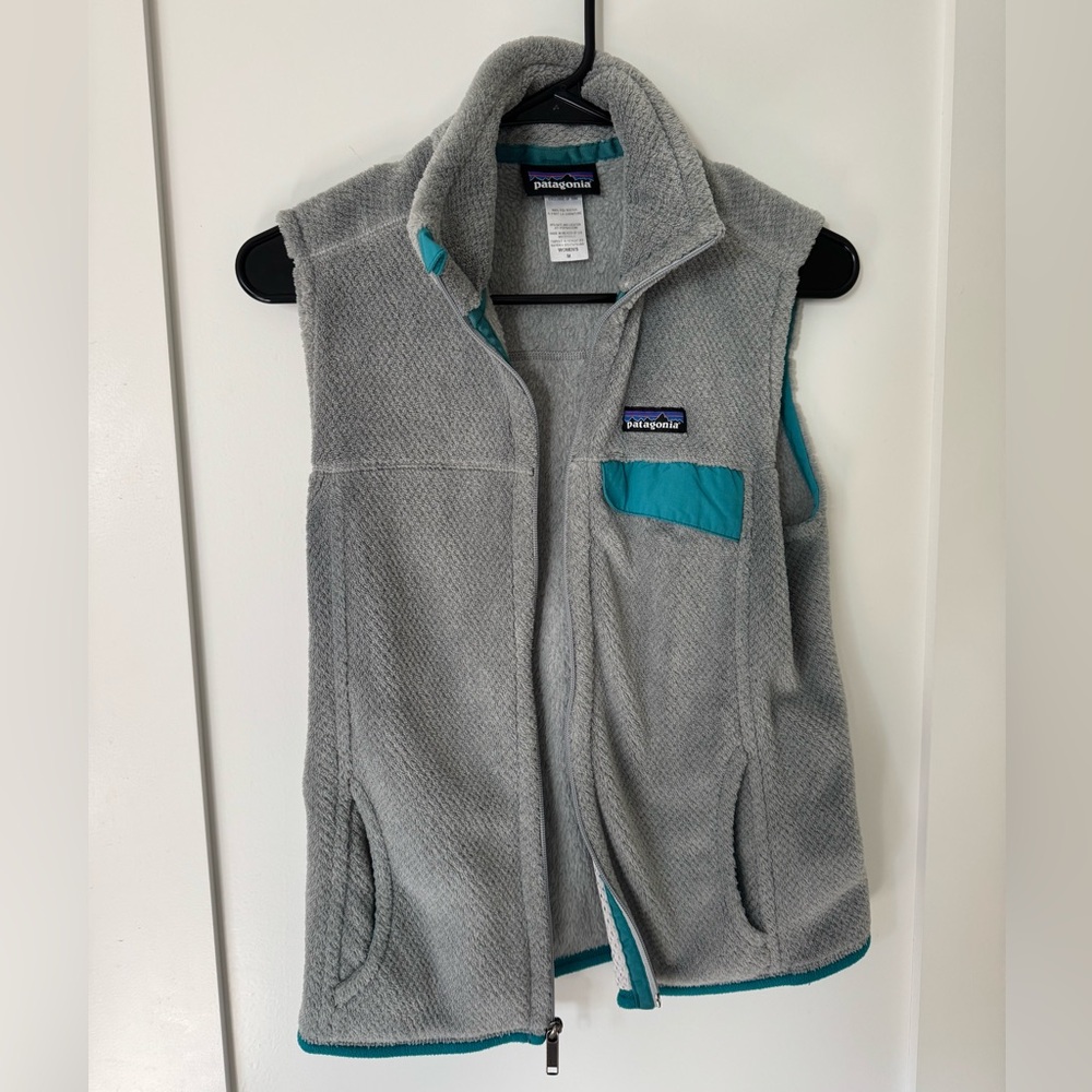 Patagonia Gray Fleece Vest with Teal Accents